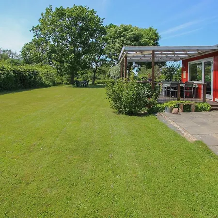 2 Bedroom Beautiful In