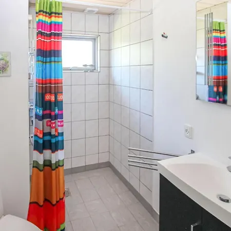 2 Bedroom Beautiful In *