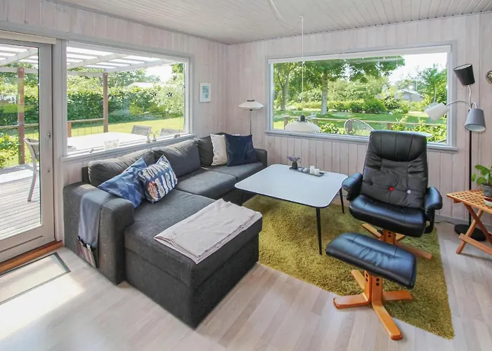 2 Bedroom Beautiful In