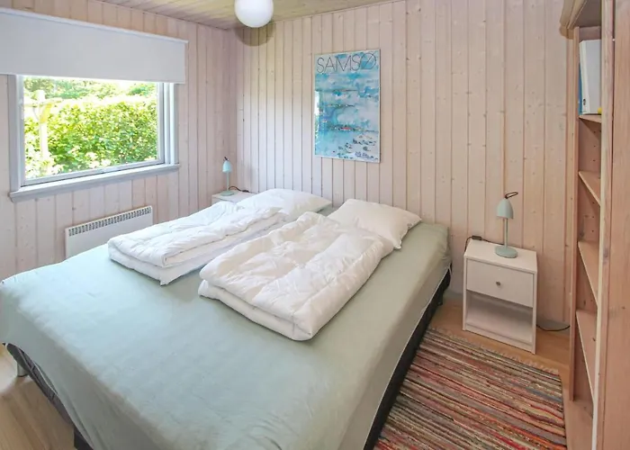 Ferienhaus 2 Bedroom Beautiful In *